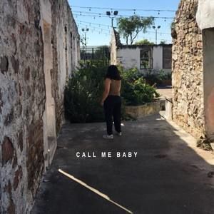 Meet your Posher, Larissa